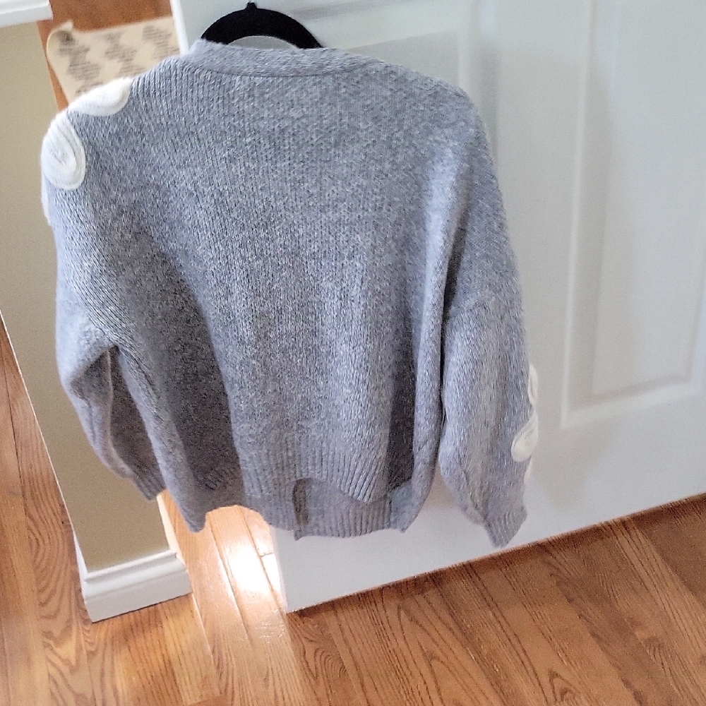 Women's Sweater, Gray With Floral On Shoulder - Picture 5 of 5